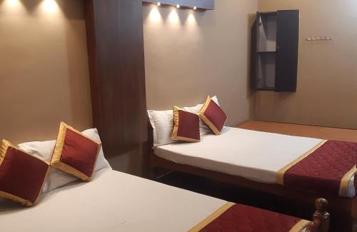 Valparai House | River View Homestsy