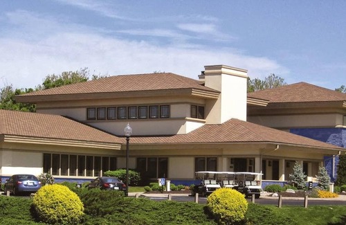 Indianapolis Apartment | Riverbend 1BD 1 - One Bedroom Apartment, Sleeps 2