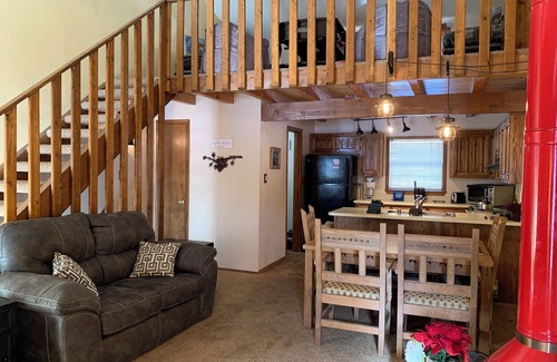 Red River Apartment | Riverbend #7- Full Property on the River
