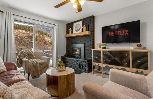 Bailey House | Riverfront Cabin W Deck & Shared Pool