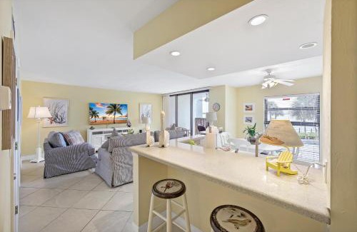 Marco Island House | Riverfront condo in Olde Marco with pools/tennis