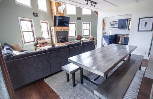 Reed City Ski Chalet | Riverfront | Hot Tub, Fireplace, Kayaks & Tubes