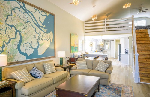 Savannah House | Riverfront Savannah Retreat w/Private Dock!