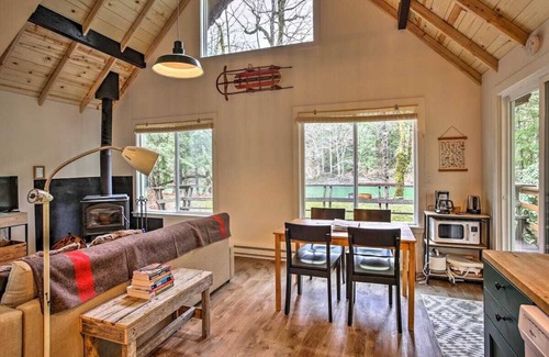 Baring Cabin | Riverfront 'South Fork Cabin' close to Stevens Pass, dog friendly!