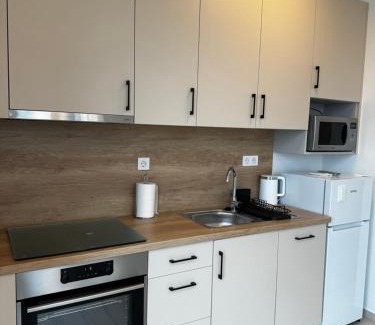 Obuda Apartment | RiverGuard Apartment With FREE PARKING