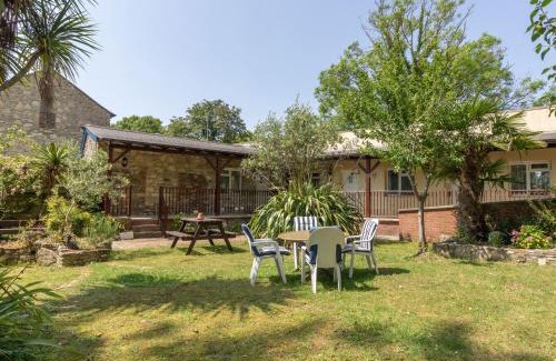 Upwey House | Riverhouse Lodge
