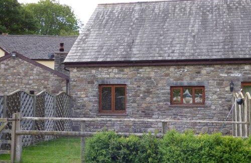 Gilwern House | Riverside Barn