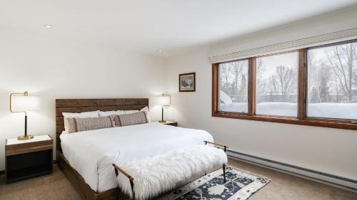Telluride House | Riverside Condos C202 by AvantStay Condo Close To Downtown Town Park Ski Lift 8