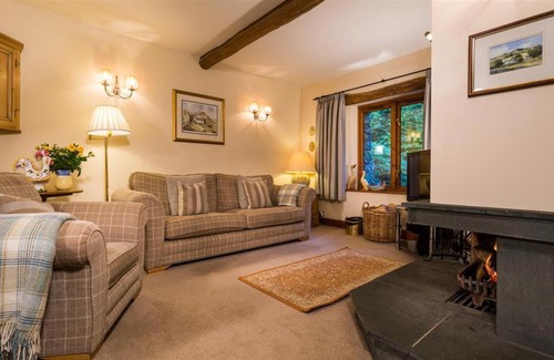Windermere House | Riverside