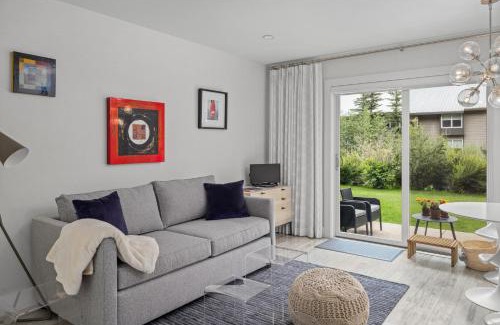 Telluride Apartment | Riverside Retreat at Viking Lodge - location!