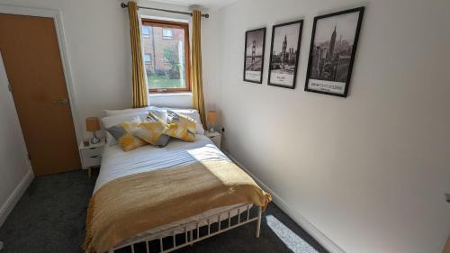 Greenhithe Apartment | Riverside Stay Near London Great Value