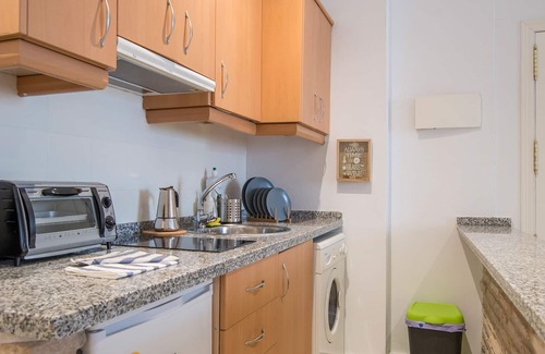 Triana Apartment | Riverside Triana Apartment