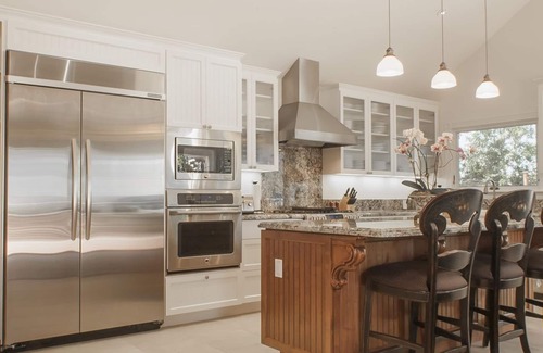 Healdsburg House | Riverstone Estate sleeps 12 Pool Bocce Spa