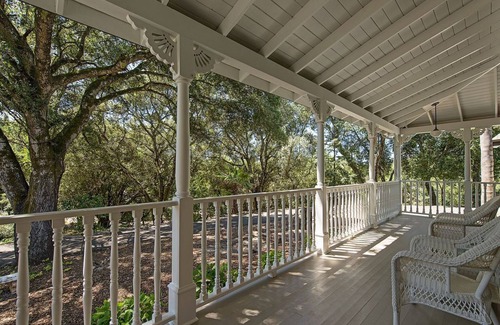 Healdsburg House | Riverstone Estate sleeps 12 Pool Bocce Spa