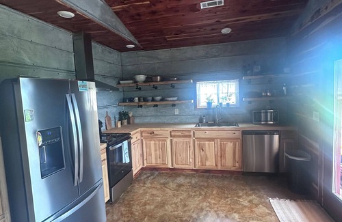 Cotter Cabin | Riverview Cabin in "Trout capital USA"n