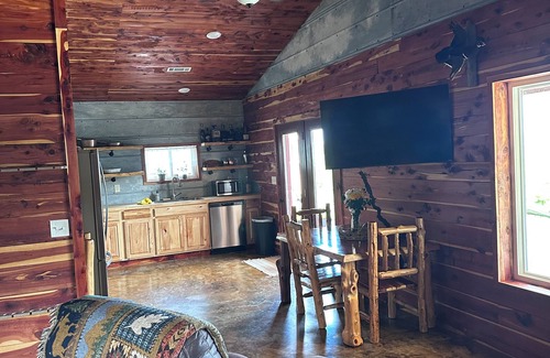 Cotter Cabin | Riverview Cabin in "Trout capital USA"n