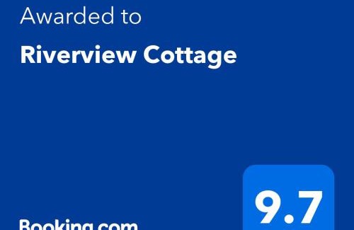Londonderry House | Riverview Cottage