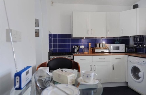 Lyme Regis House | RIVERVIEW, pet friendly, country holiday cottage in Lyme Regis