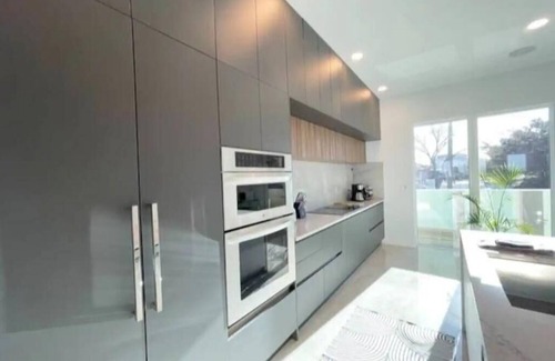 Melbourne House | Riverview Retreat- Riverfront Paradise with Dock & Private Pool