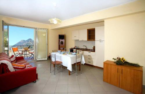 Santa Teresa di Riva Apartment | Riviera Ionica