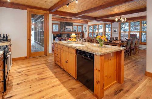 Teton Village House | RMR: Cottagewood House in Teton Village