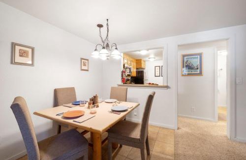 Teton Village Apartment | RMR: Gros Ventre A4 Condo in Teton Village