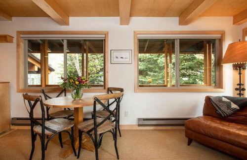 Teton Village Apartment | RMR: La Choumine 6 Condo in Teton Village