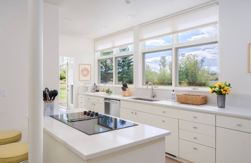 Wilson House | RMR: Soaring Summits Modern Home with Mtn Views