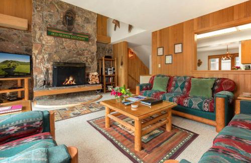 Teton Village Villa | RMR: Wind River 15 Condo in Teton Village