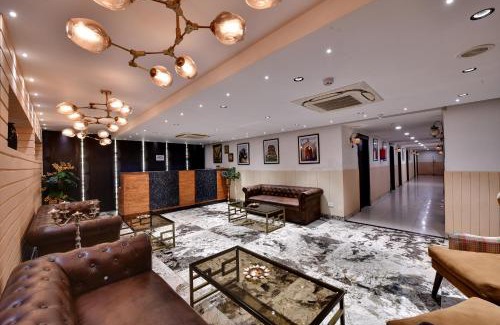 Mohangarh Hotel | RnB Select Walk Inn Lucknow