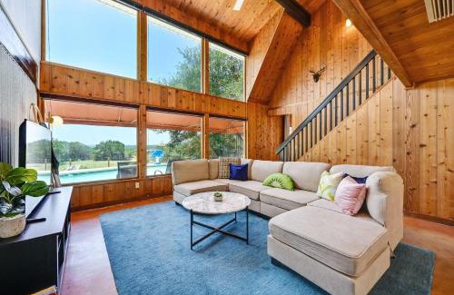 La Hacienda Estates House | Road Runner Lodge