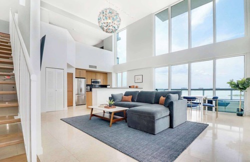 North Bay Village Apartment | Roami at Adagio | Miami | 6BR Combo