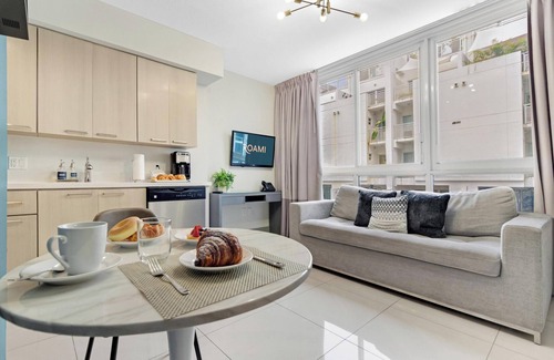 Brickell House | Roami at Habitat Brickell | Pool+Gym | 4 Bed Combo