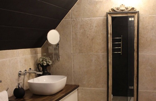 Robertson House | Robertson Church Conversion