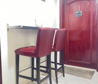 Old Dubai Apartment | Robin House Dubai Mix Dormitory