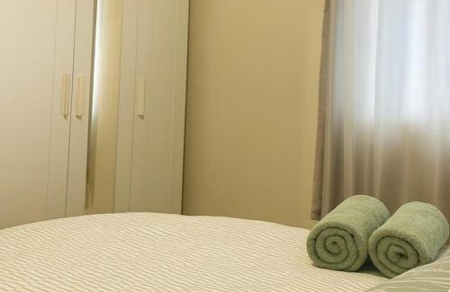 Rochdale Apartment | Rochdale Retreat - Cozy Apartment Stay