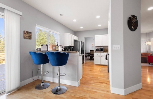 Southern Crossing House | Rock Bluff | South West Bend | pet (dog) friendly