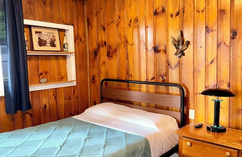 Lake George Hotel | Rock Castle Resort