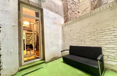 Palace District Apartment | Rock Mary's Mini Studio