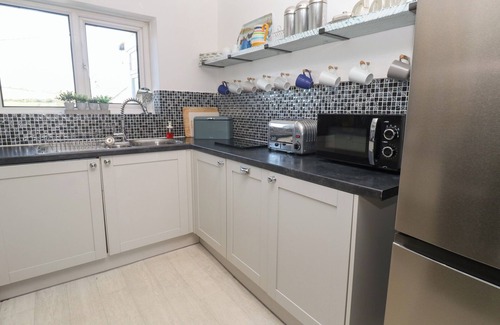 Porthleven Cottage | Rock Pool House