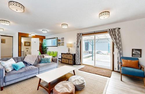 Rockaway Beach House | Rockaway Beach Villa