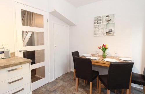 Weymouth House | Rockpools