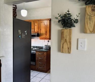 Port Edward Ski Chalet | Rockshore at Seaverge