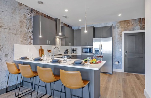 West End House | Rockstar - Odyssey - Heart of Midtown