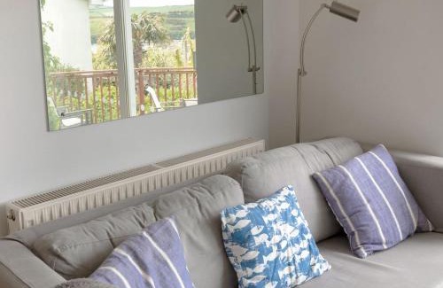 Salcombe House | Rockvale 1
