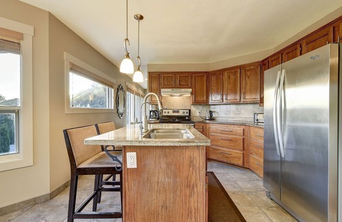 Central Okanagan Bed & Breakfast | Rodee Homestay