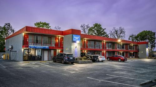 Augusta Hotel | Rodeway Inn Augusta North Washington Road