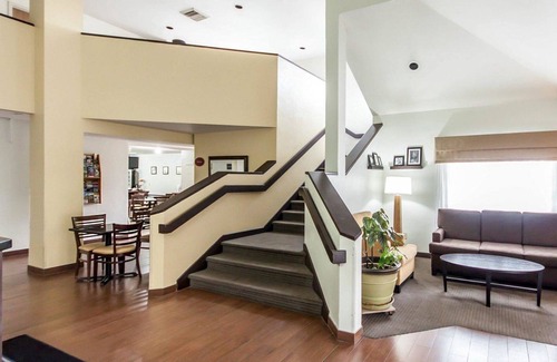 Boise Hotel | Rodeway Inn Boise Airport