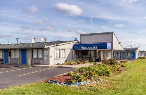 North Canton Hotel | Rodeway Inn Near Hall of Fame
