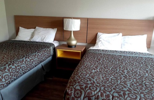 Owensboro Hotel | Rodeway Inn